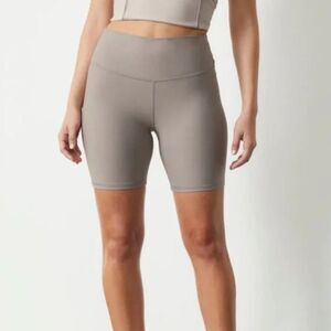 YPB Abercrombie SculptLuxe 7" Bike Shorts in Sand